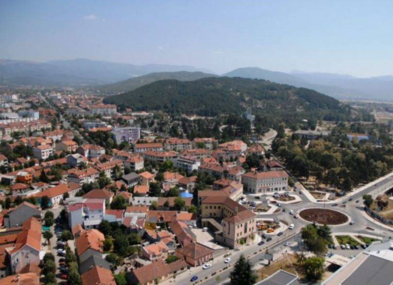 Nikšićka policija rasvijetlila tuču, protiv četiri osobe podnijete krivične prijave image