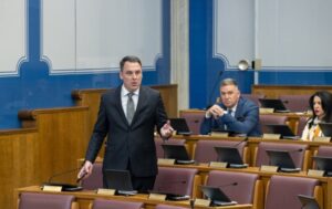 Vuković: Očekujem hitnu reakciju Mujovića i Perića na sramotni pokušaj istorijskog revizionizma